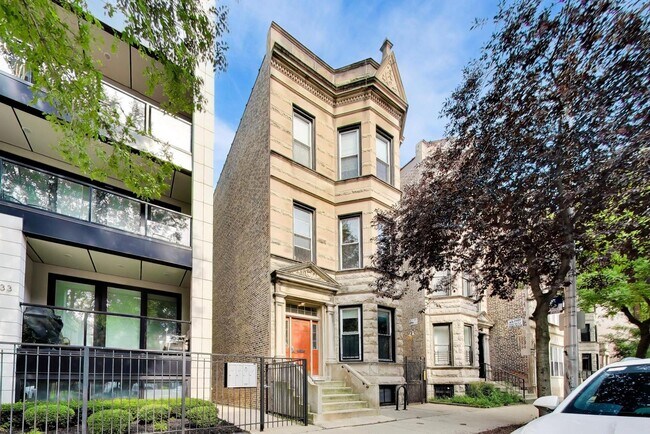 property at 1037 S Racine Ave