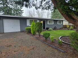 11701 SE 276th St in Kent, WA - Building Photo