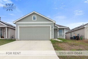 12058 Still Pass in San Antonio, TX - Building Photo