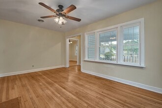 1022 Fourqurean Ln in Richmond, VA - Building Photo - Building Photo