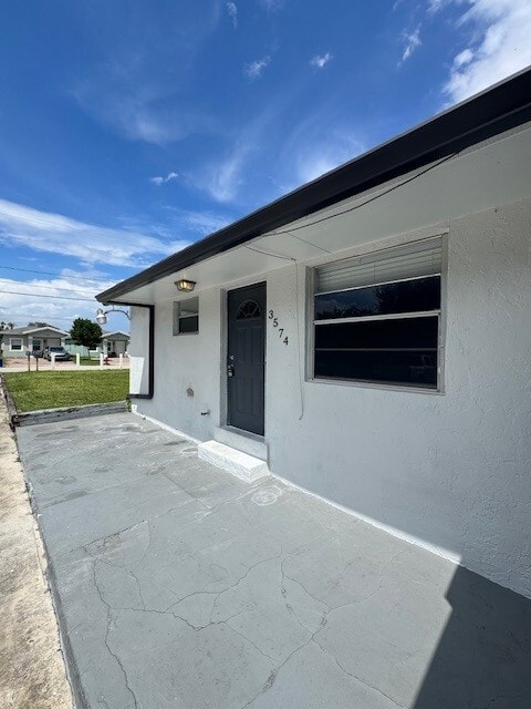 3574 Saranac Ave, Unit 3574