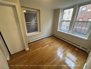 25 Fleet St, Unit 7 in Boston, MA - Building Photo - Building Photo