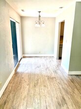 4026 N Illinois Ave in Peoria Heights, IL - Building Photo - Building Photo