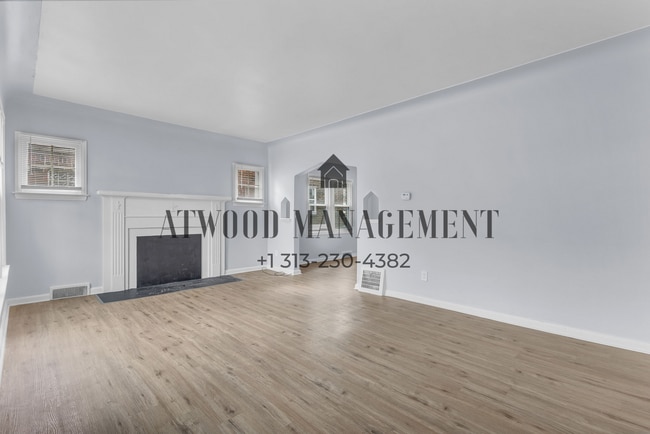 This beautifully updated 3-bedroom, 1-bath single-family home is ready for move-in! in Detroit, MI - Building Photo - Building Photo
