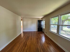 1031 Derrymore Rd in Richmond, VA - Foto de edificio - Building Photo