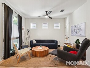 2917 Bond Dr in Austin, TX - Building Photo - Building Photo