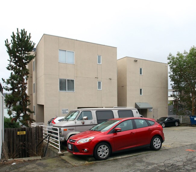 Eden Court Apartments in Seattle, WA - Foto de edificio - Building Photo