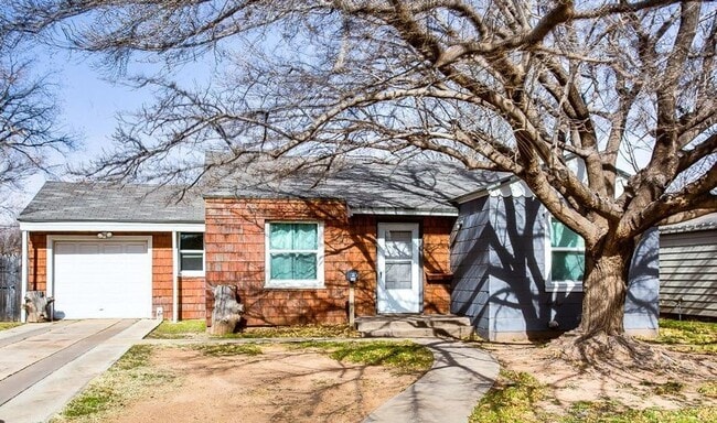 property at 2416 32nd St
