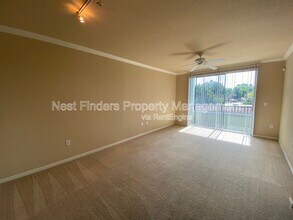 8539 Gate Pkwy W in Jacksonville, FL - Building Photo - Building Photo