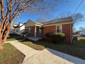 321 Jefferson Ave in Colonial Heights, VA - Building Photo - Building Photo