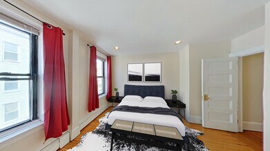1528 Tremont St, Unit 2 in Boston, MA - Building Photo - Building Photo