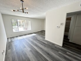 10770 Palms Blvd Apartamentos