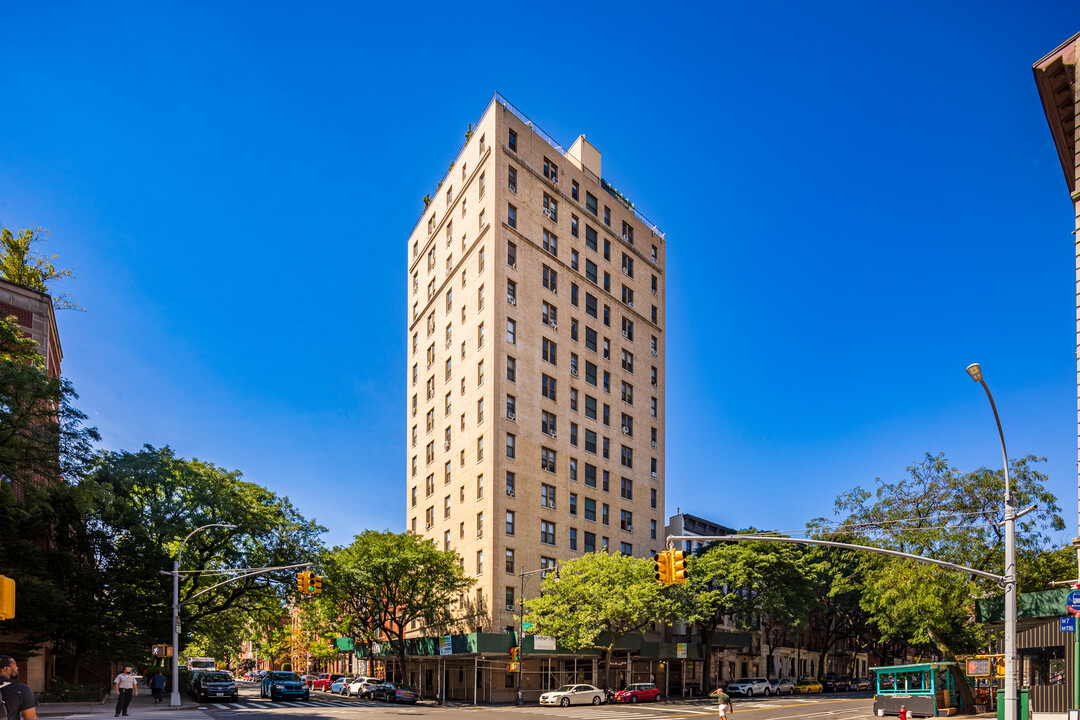 50 W 106th St in New York, NY - Foto de edificio