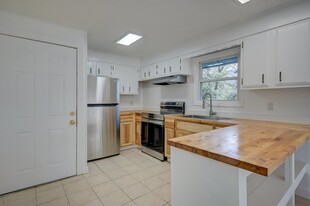 20 Emery Ln in Bartlett, NH - Building Photo