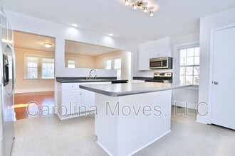 101 Dukeland Dr in Greenville, SC - Building Photo - Building Photo