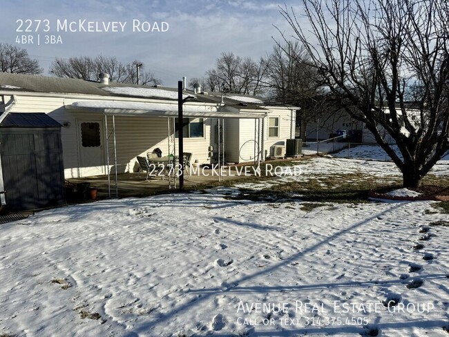 2273 McKelvey Rd in Maryland Heights, MO - Building Photo - Building Photo