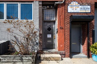 156 Conover St in Brooklyn, NY - Building Photo - Building Photo