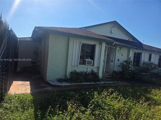 property at 714 SW 99th Ct Cir