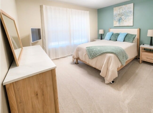 property at 630 Hamlin Pl