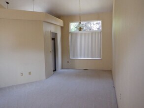 5610 Mt Baker St SE in Lacey, WA - Building Photo - Building Photo