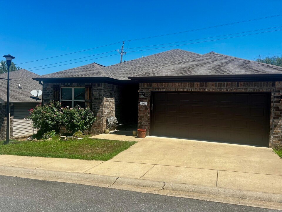 3369 Garden Club Dr in Bryant, AR - Building Photo