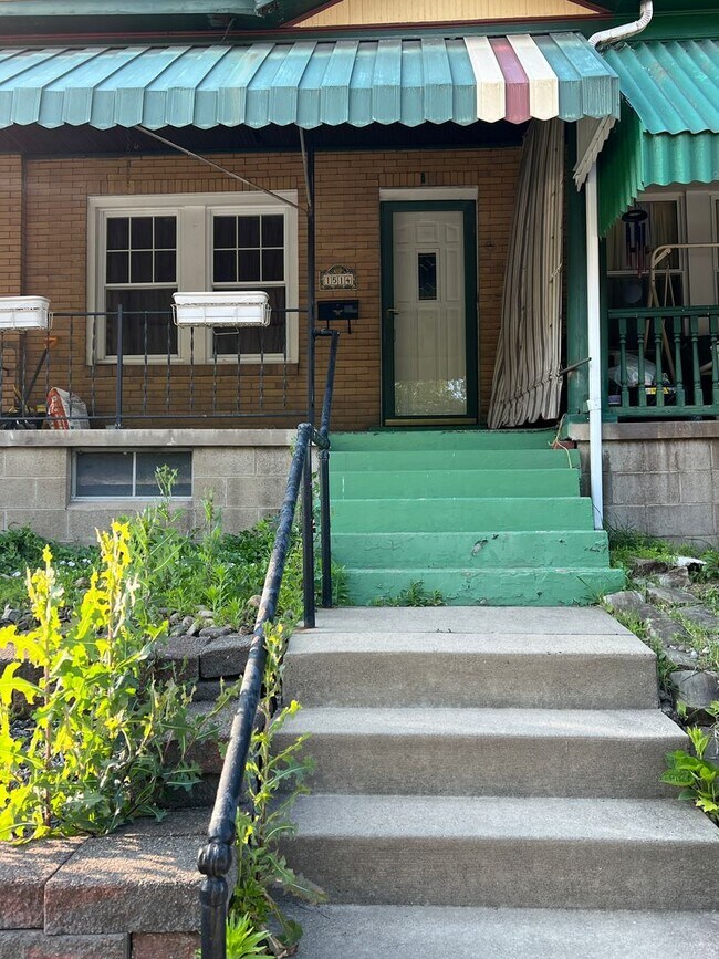 1514 Middle St in Pittsburgh, PA - Building Photo - Building Photo