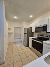 8545 Hunters Key Cir in Tampa, FL - Building Photo - Building Photo