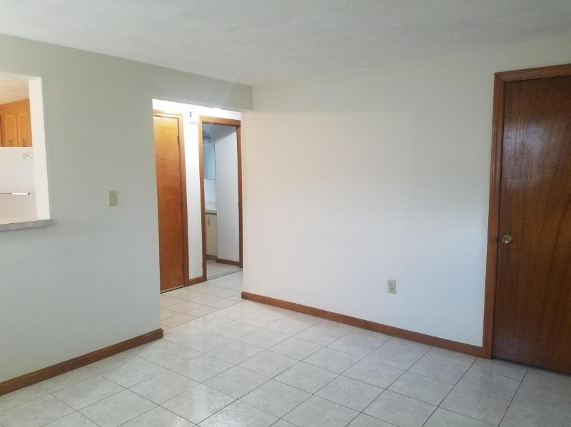76 Pitcairn St in Revere, MA - Building Photo