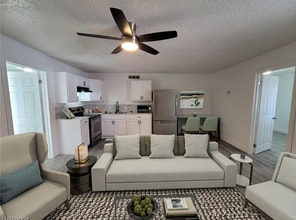 740 N 11th St in Las Vegas, NV - Foto de edificio - Building Photo