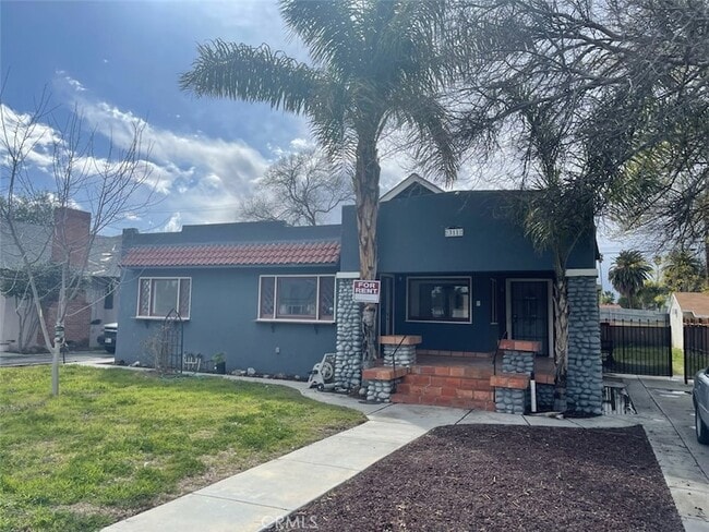 property at 311 S Harvard St