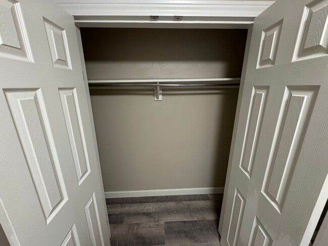 101-103-103 Green Oaks Dr in Edinboro, PA - Building Photo - Building Photo