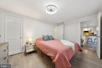 1728 New Hampshire Ave NW in Washington, DC - Building Photo - Building Photo