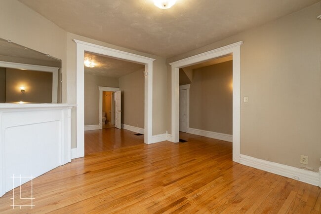 property at 207 W Hubbard Ave
