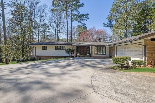 505 River Valley Rd NW in Atlanta, GA - Building Photo - Building Photo