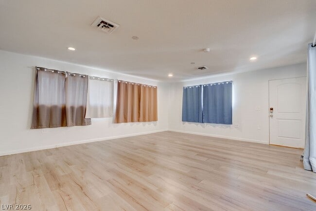 property at 1489 Santa Anita Dr