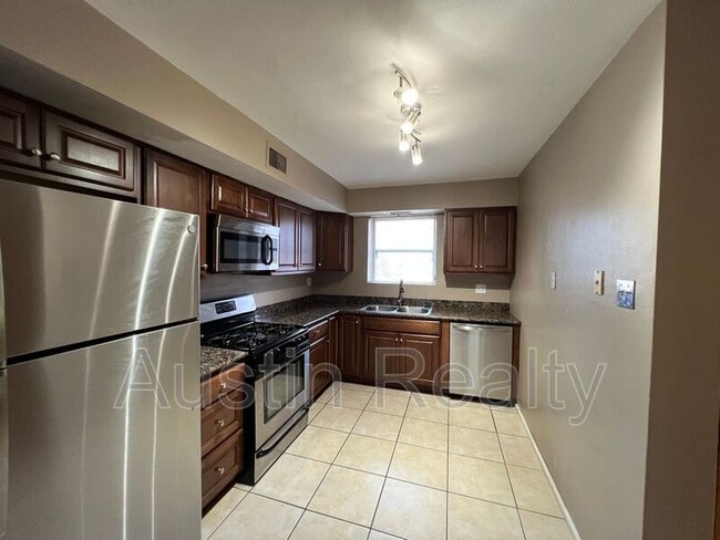 1104 Ralph Ter in St. Louis, MO - Building Photo - Building Photo