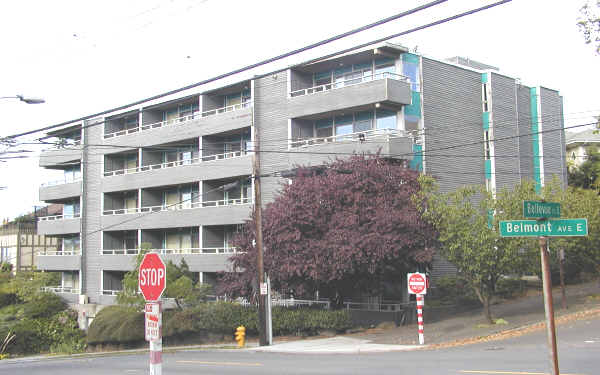 Lakeview Place in Seattle, WA - Foto de edificio - Building Photo