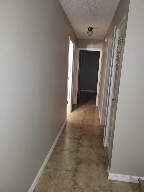 1041 North Ave