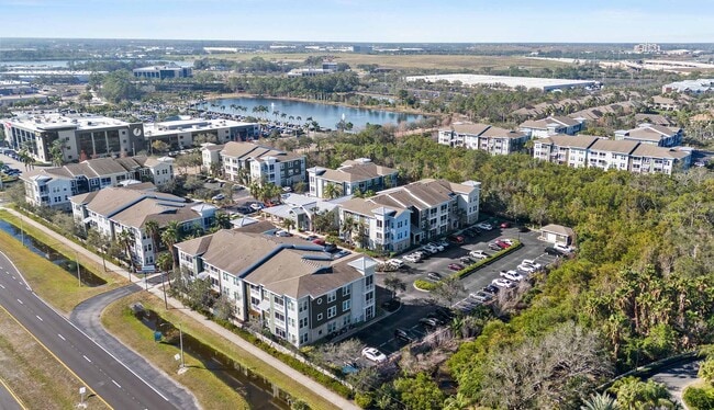 The Preserve at Gateway in St. Petersburg, FL - Foto de edificio - Building Photo