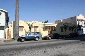 1253 W 39th St in Los Angeles, CA - Building Photo - Building Photo