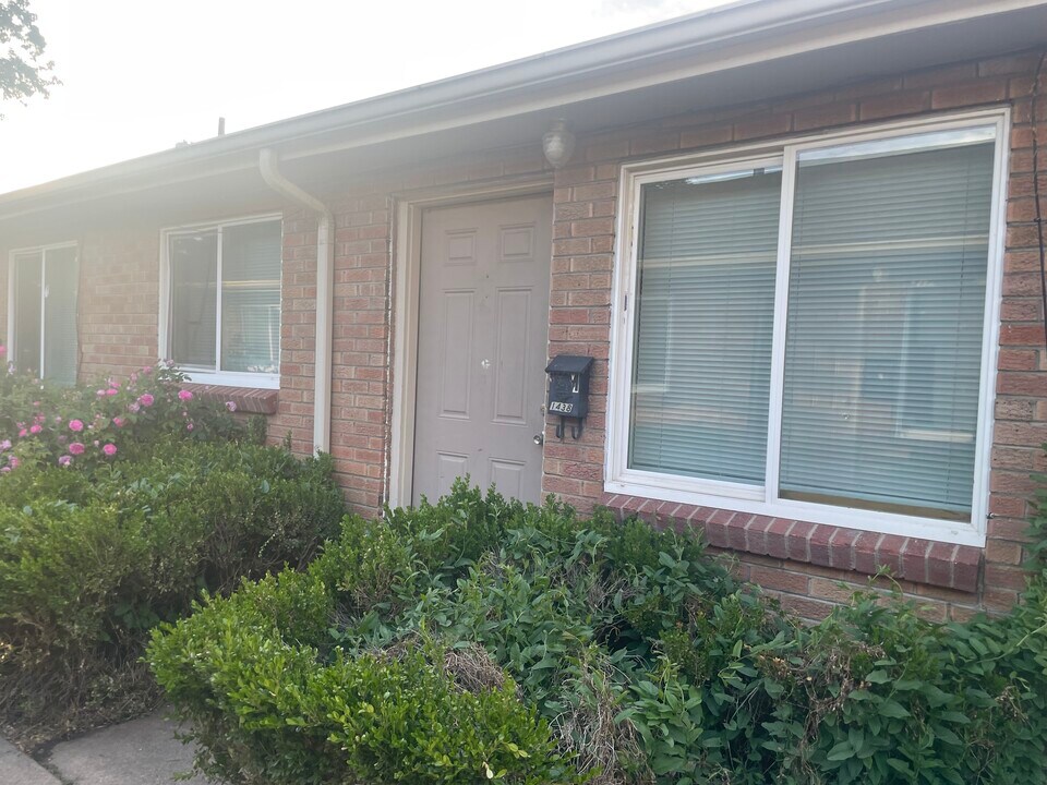 1438 Clinton St, Unit 1438 in Aurora, CO - Foto de edificio