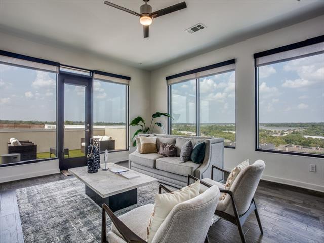 7450 Coronado Ave in Dallas, TX - Building Photo