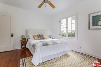 1220 S Highland Ave in Los Angeles, CA - Building Photo - Building Photo