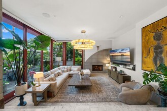 257 Playa Del Sur St in San Diego, CA - Building Photo - Building Photo