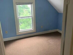 15 Seavey St in Westbrook, ME - Building Photo - Building Photo