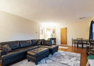 19 Pershing Ave, Unit Unit 3 - Fully Furnished in Ewing, NJ - Building Photo - Building Photo