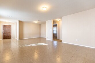 11742 Silver Sky in San Antonio, TX - Building Photo - Building Photo
