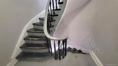 65 S Hamilton St in Poughkeepsie, NY - Building Photo - Building Photo