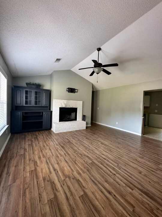 13 Grandiflora Ln in Beaufort, SC - Foto de edificio