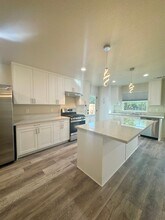 2283 Canal Dr in Redding, CA - Building Photo - Building Photo